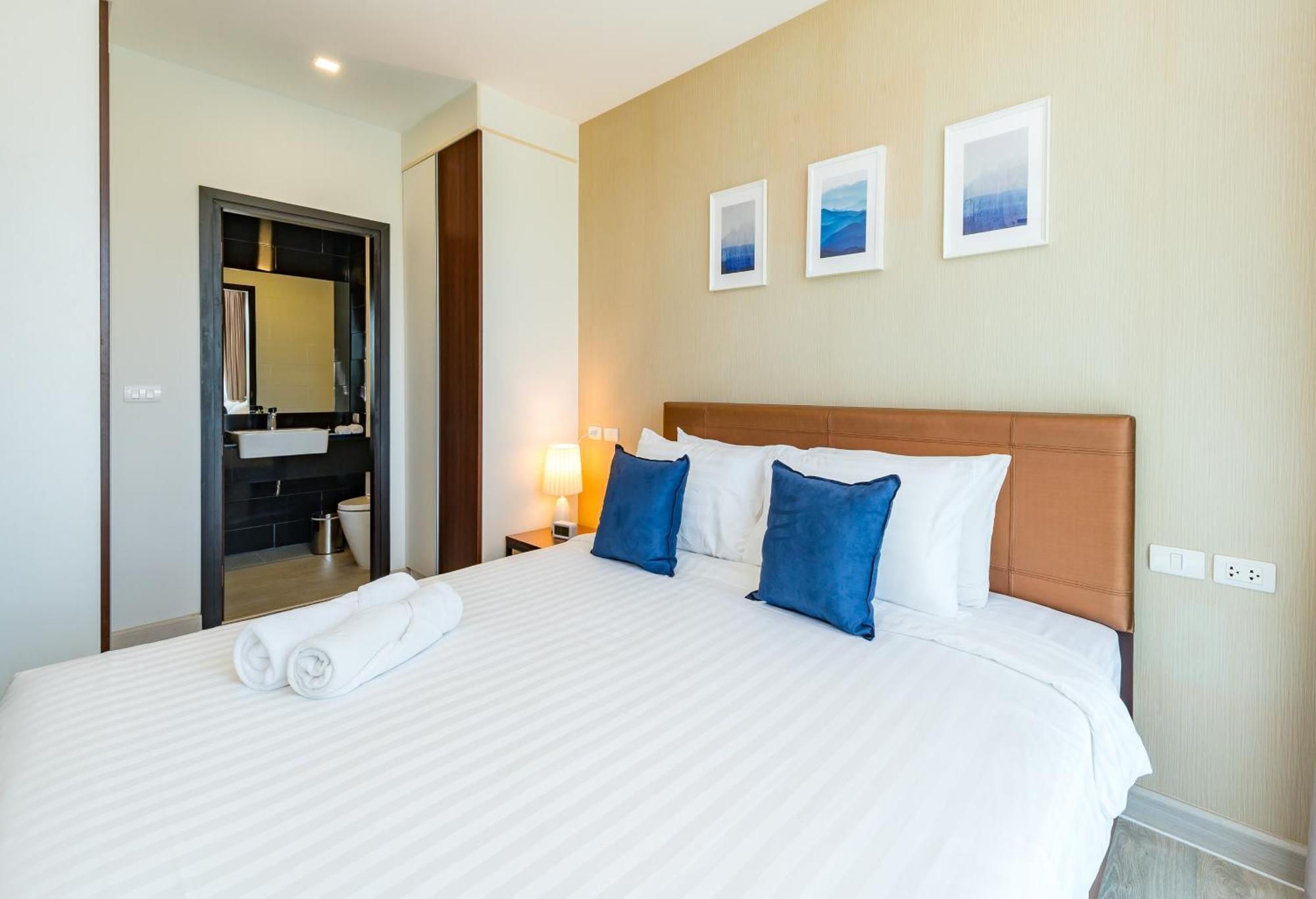 Wyndham Royal Lee Phuket Hotel Nai Yang Exterior photo
